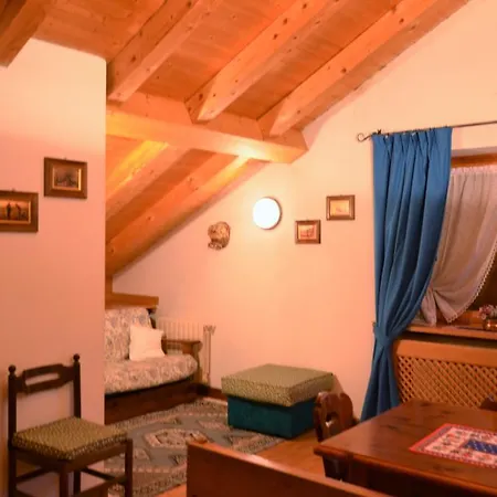 Mansarda Ca Enrosadira * San Vito di Cadore